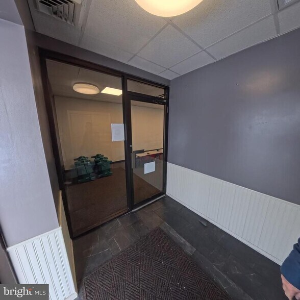 More Photos Of 1515 Mount Hope Ave, Pottsville Office For Lease