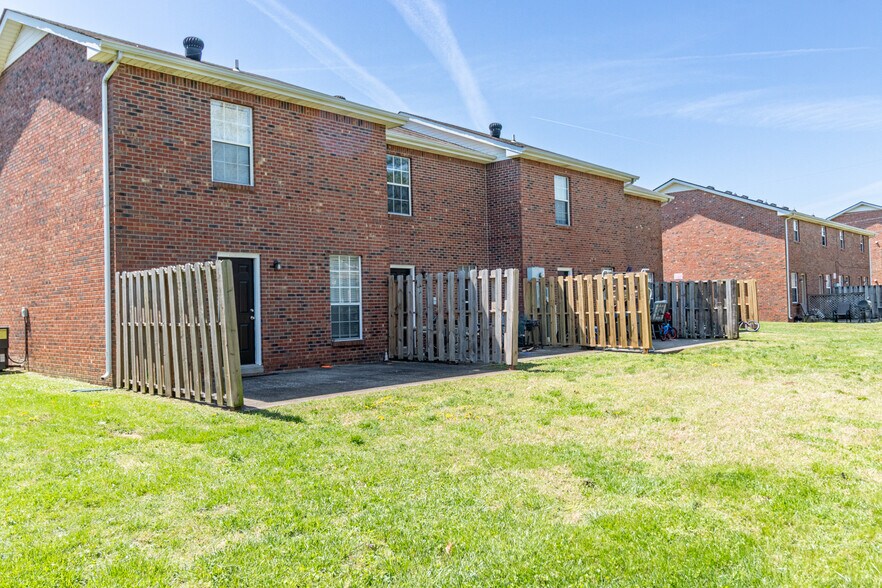 More Photos Of 291 Dunbar Cave Rd, Clarksville Multifamily For Sale