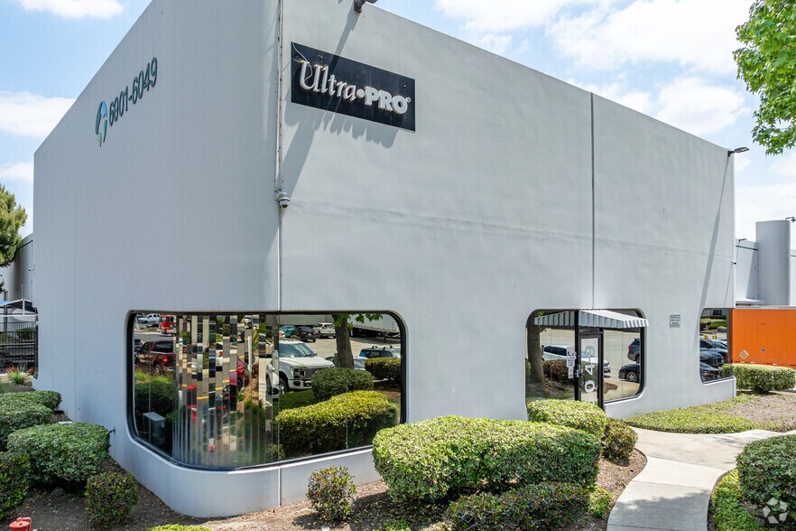 More Photos Of 6001-6049 Slauson Ave, Commerce Warehouse For Lease