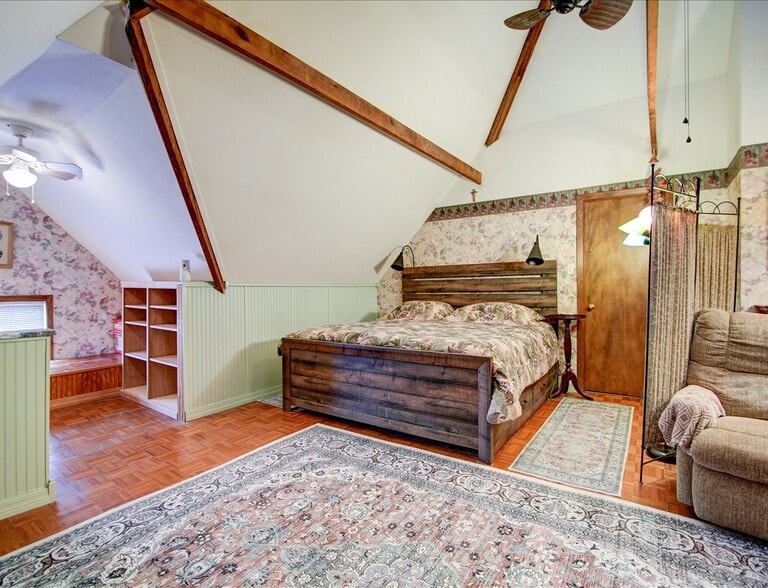 More Photos Of 318 Quapaw Ave, Hot Springs Hospitality For Sale