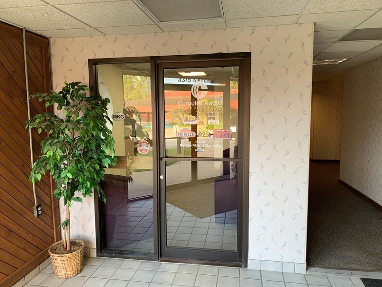 More Photos Of 3375 Merriam St, Muskegon Office For Lease