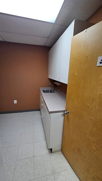 More Photos Of 7131 Rising Sun Ave, Philadelphia Office For Lease