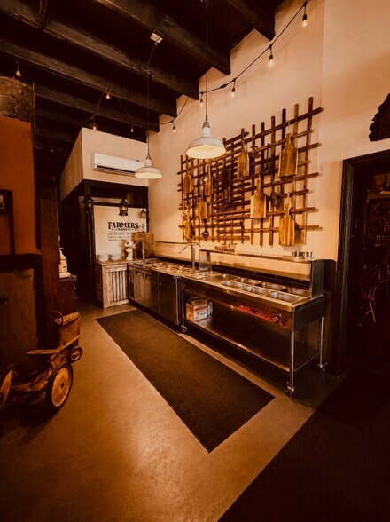 More Photos Of 223 Broad St, Milton General Retail For Sale