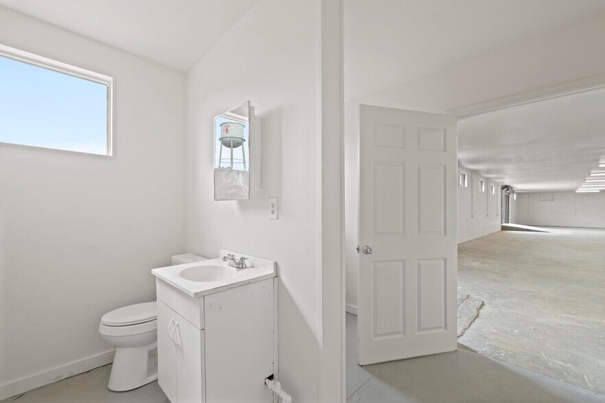 More Photos Of , Pensacola Flex For Sale