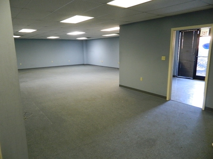 More Photos Of 5851 Advantage Cv, Memphis Warehouse For Lease