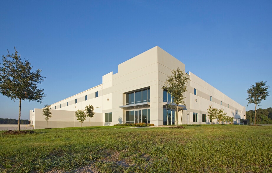 More Photos Of 8210 Humble Westfield Rd W, Humble Unknown For Lease