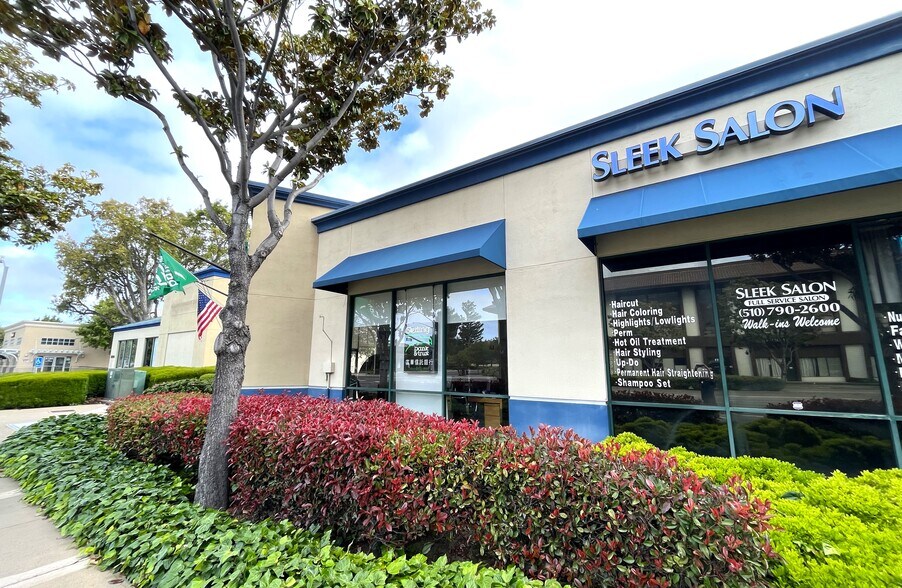 More Photos Of 38980 Paseo Padre Pky, Fremont Bank For Lease