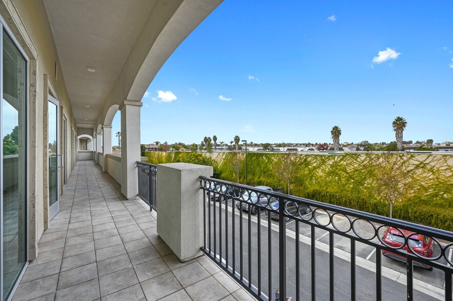 More Photos Of 950 Boardwalk, San Marcos Office For Lease