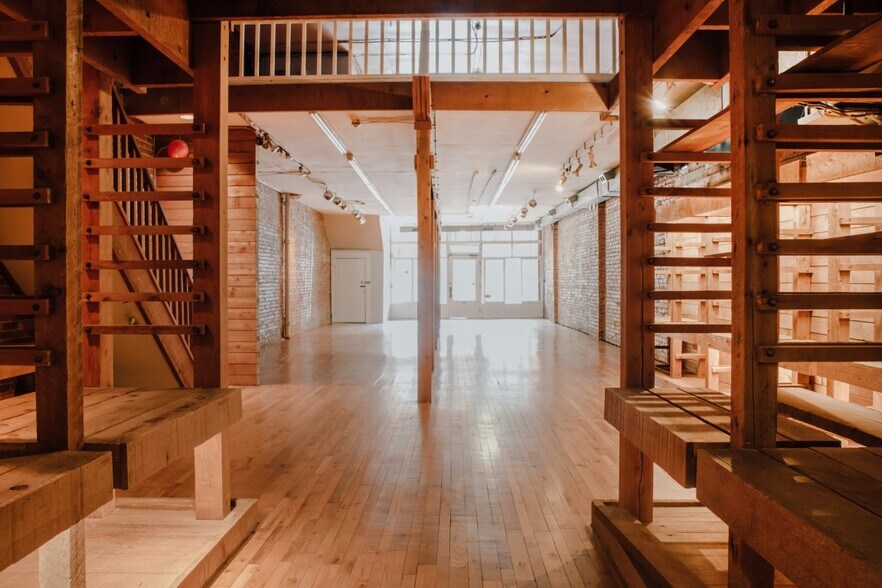 More Photos Of 23 E Pender St, Vancouver Storefront Retail Office For Sale