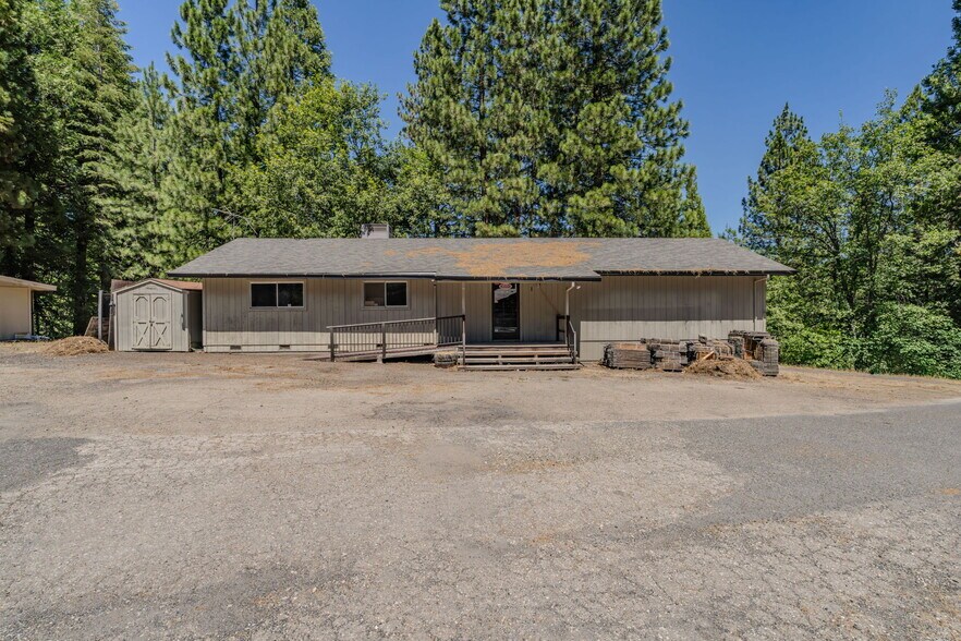 More Photos Of 1495 Linebaugh Rd, Arnold Industrial For Sale