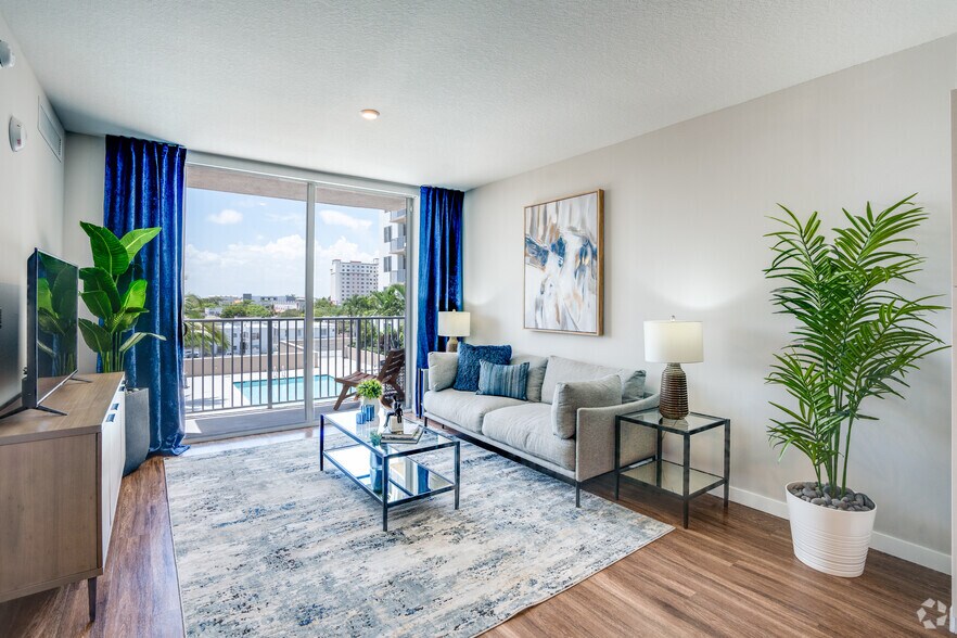 More Photos Of 1110 NW 1st St, Miami Apartments For Sale