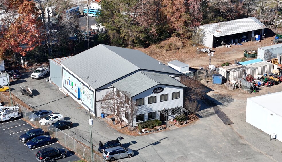 More Photos Of 4403 Ironbound Rd, Williamsburg Industrial For Sale