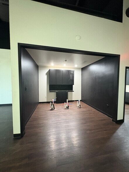 More Photos Of 1010 Technology Way, Waxahachie Freestanding For Lease