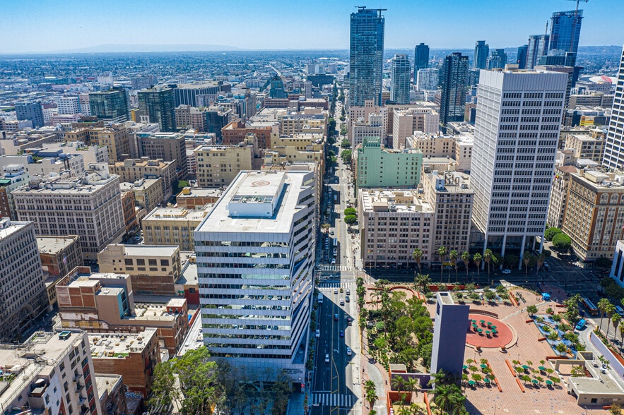 More Photos Of 550 S Hill St, Los Angeles Office For Lease