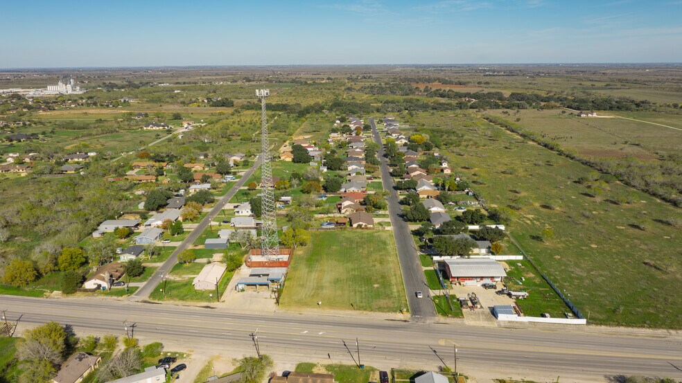 More Photos Of 509 S Storts St, Poth Land For Sale