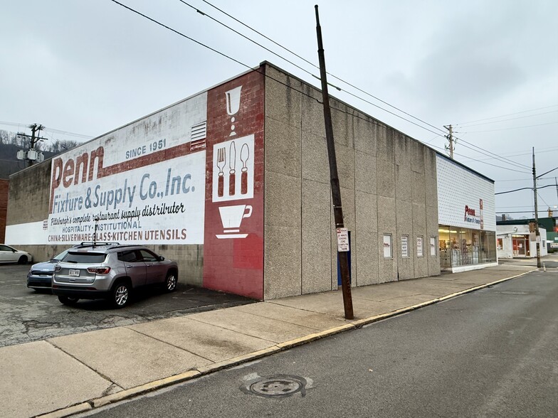 More Photos Of 2800 Penn Ave, Pittsburgh Showroom For Sale