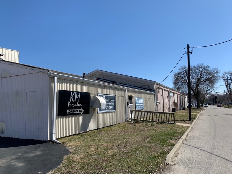 More Photos Of 120-136 Iowa Ave, Belleville Warehouse For Sale