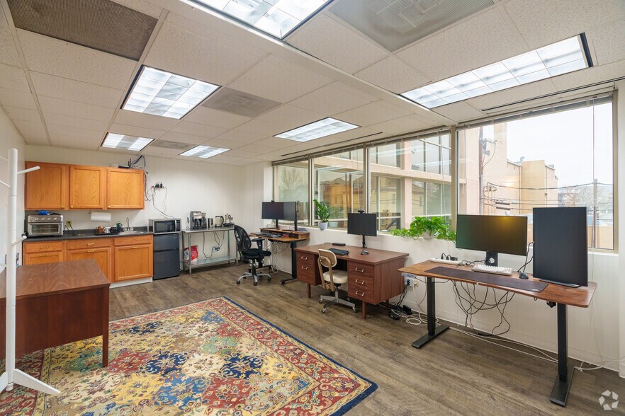 More Photos Of 1245 E Colfax Ave, Denver Office For Lease