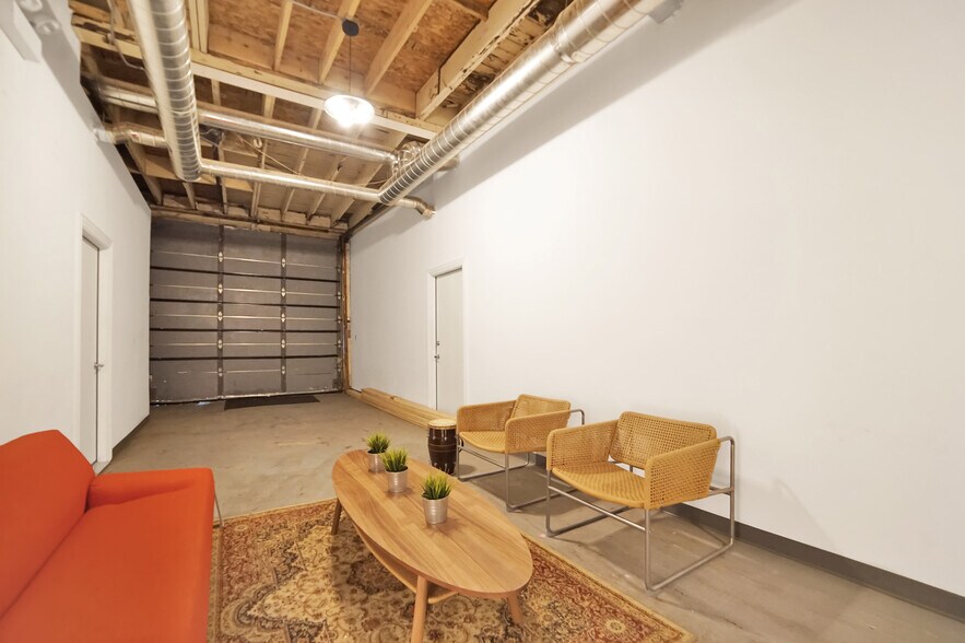 More Photos Of 3530 W Armitage Ave, Chicago Storefront Retail Residential For Lease