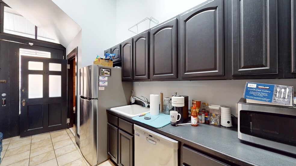 More Photos Of 110 N Broad St, Monroe Storefront Retail Office For Sale