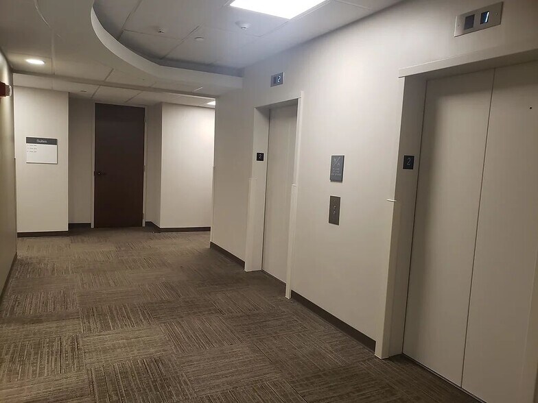 More Photos Of 3330 NW 56th St, Oklahoma City Medical For Lease