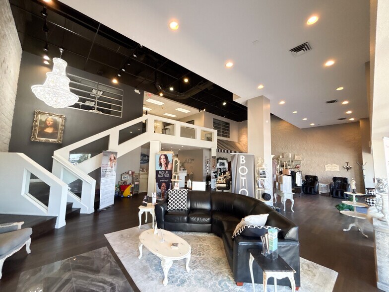 More Photos Of 3060 S Fremont Ave, Springfield General Retail For Sale