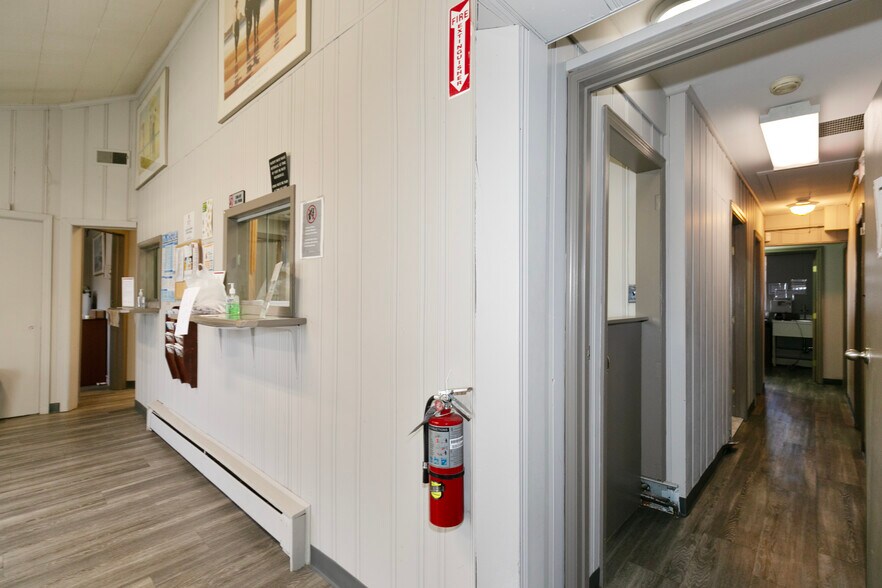 More Photos Of 421 Deer Park Ave, Babylon Medical For Sale