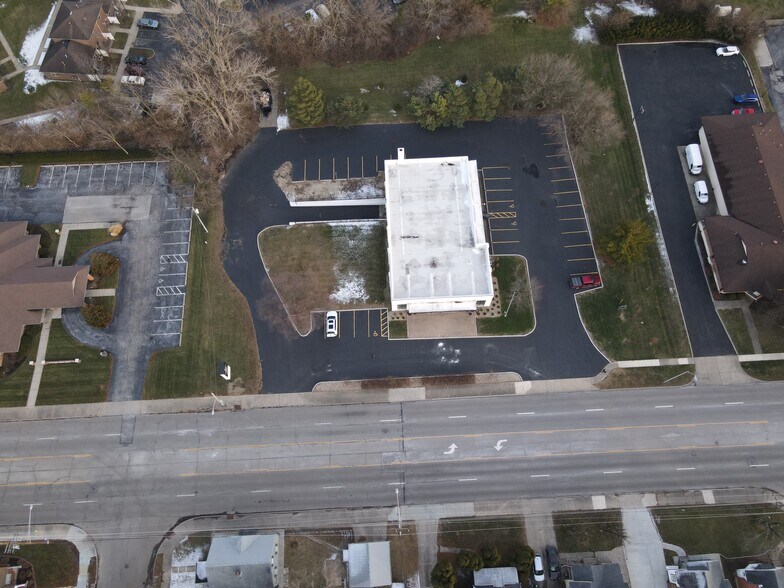 More Photos Of 1922 S Smithville Rd, Dayton Freestanding For Sale