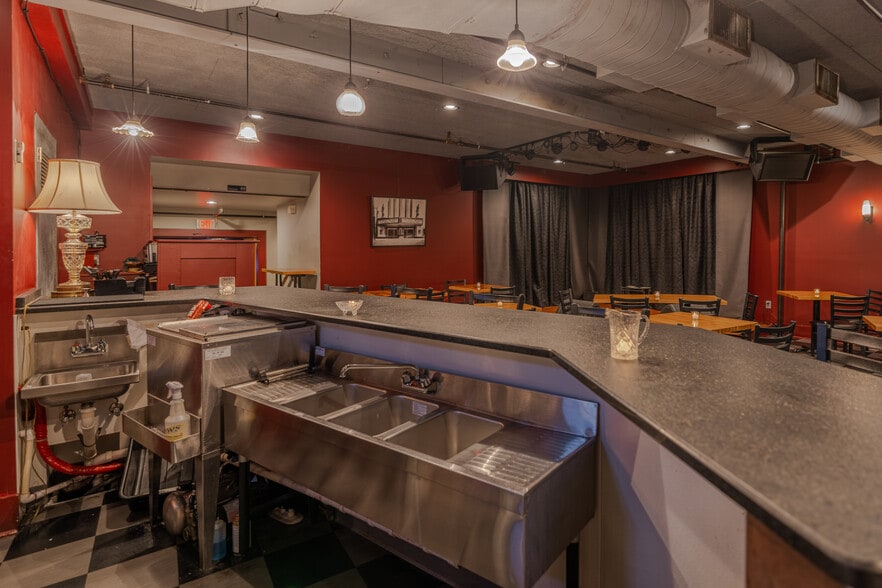 More Photos Of 743 Haywood Rd, Asheville Restaurant For Sale