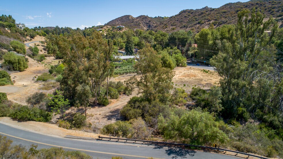 More Photos Of 24577 Mulholland, Calabasas Land For Sale