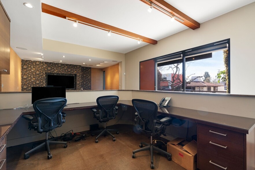 More Photos Of 1104-1106 Mission St, Pasadena Office Residential For Sale