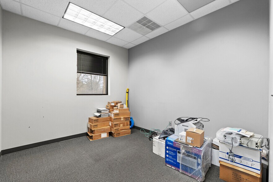 More Photos Of 7200 Highway 150, Greenville Office For Sale