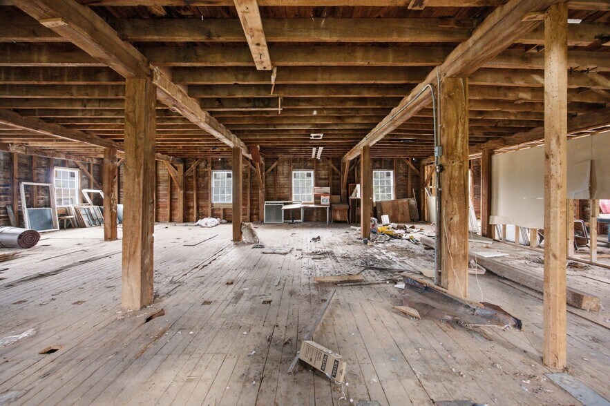 More Photos Of 32 Mill St, Port Byron Industrial For Sale