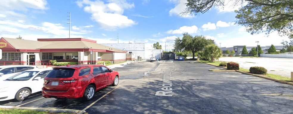 More Photos Of 940 Missouri Ave N, Largo Restaurant For Lease