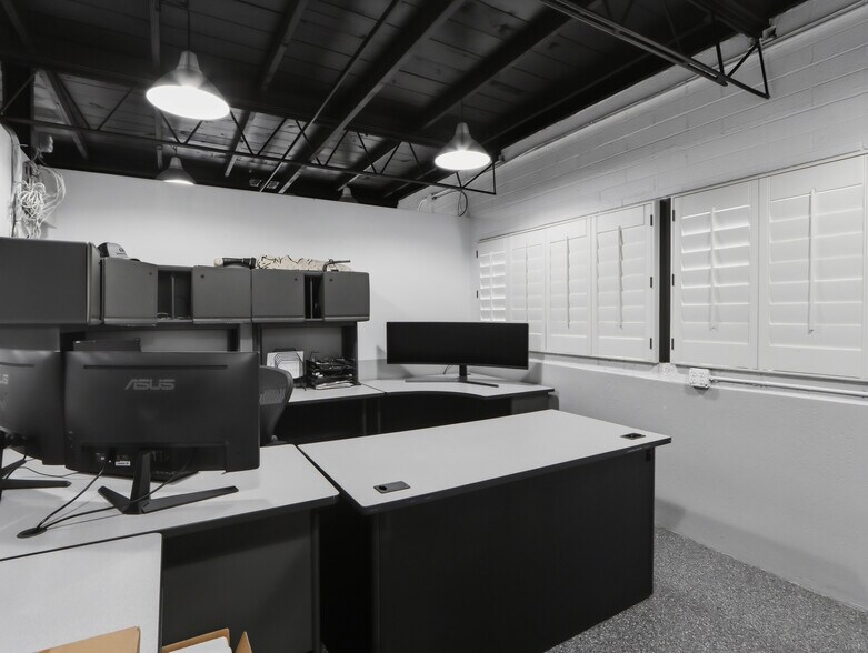 More Photos Of 420 N 15th Ave, Phoenix Loft Creative Space For Sale