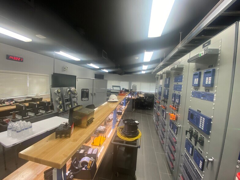 More Photos Of 180 N Westmonte Dr, Altamonte Springs Office For Lease