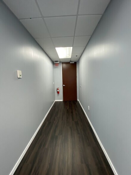 More Photos Of 14 NE 1st Ave, Miami Office For Sale