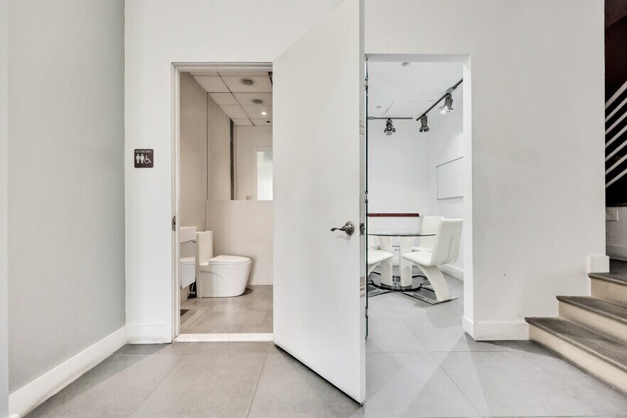 More Photos Of 500 4th Ave, Brooklyn Apartments For Lease