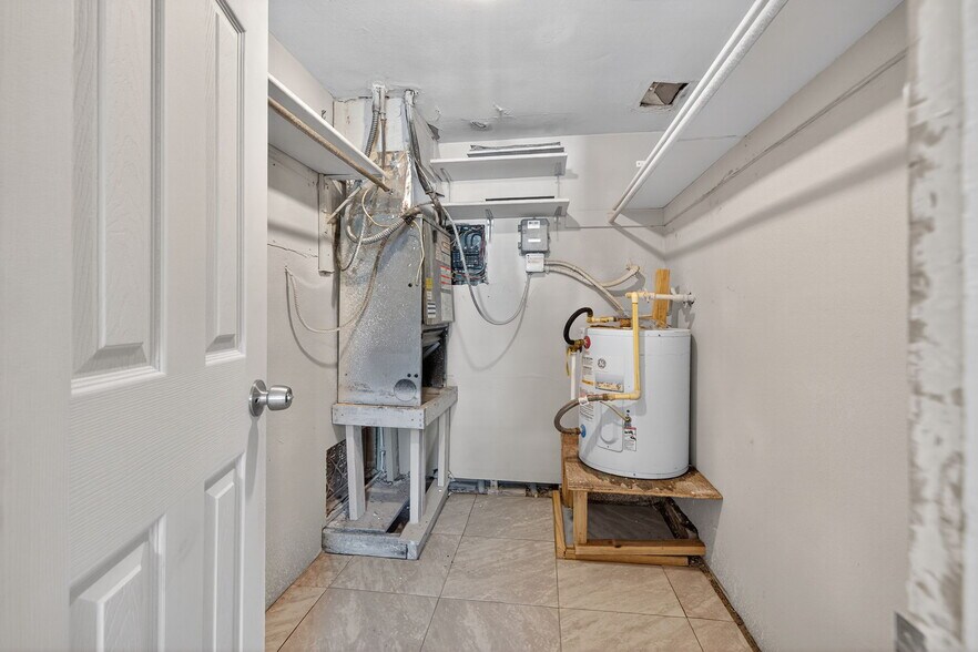 More Photos Of 275 116th Ave, Treasure Island Apartments For Sale