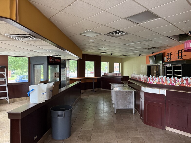 More Photos Of 182 N Main St, Bristol Fast Food For Sale