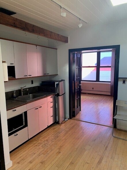 More Photos Of 298 Butler St, Brooklyn Storefront Retail Office For Sale