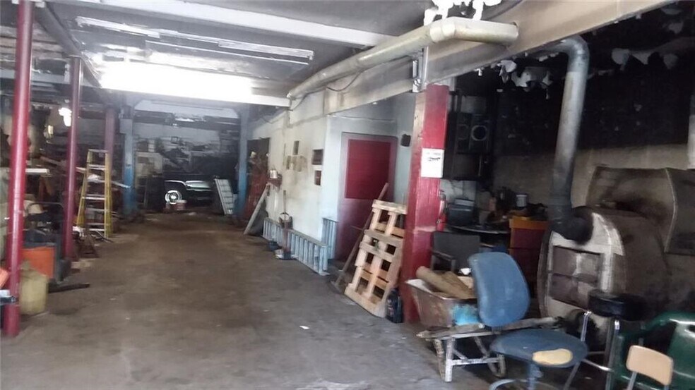 More Photos Of 658 Joseph Ave, Rochester Auto Repair For Sale