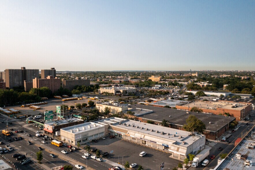 More Photos Of 1110 Pennsylvania Ave, Brooklyn Unknown For Lease