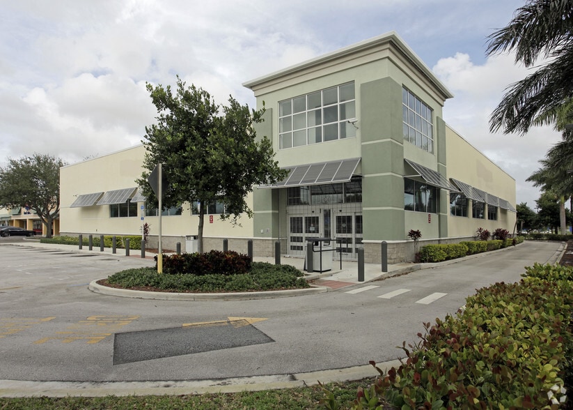 More Photos Of 150-192 N Powerline Rd, Pompano Beach Unknown For Lease