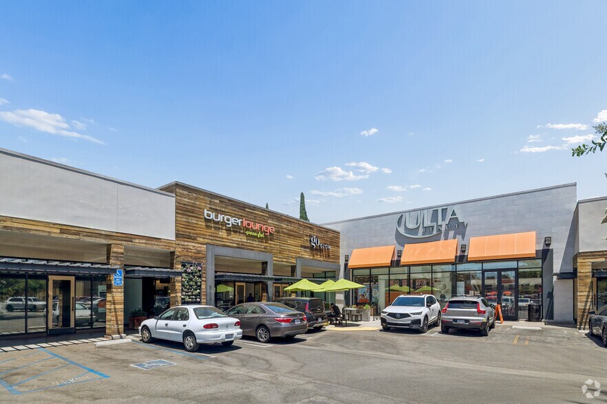 More Photos Of 4500-4550 Van Nuys Blvd, Van Nuys Unknown For Lease