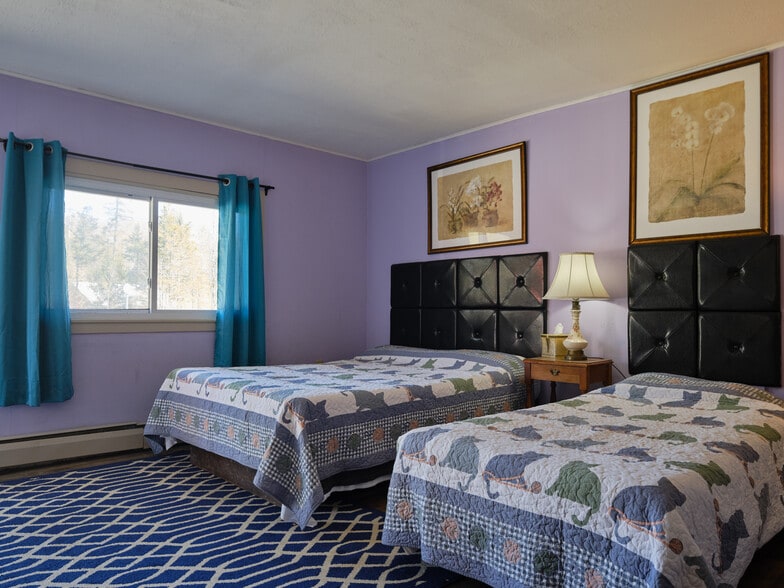 More Photos Of 3806 Vt Route 11, Londonderry Hotel For Sale