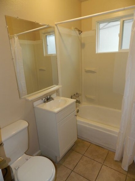 More Photos Of 3441-3445 Altos Ave, Sacramento Apartments For Sale