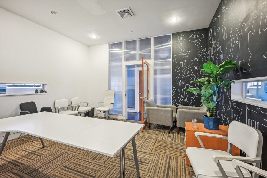 More Photos Of 1027 S Clinton Ave, Trenton Office For Sale