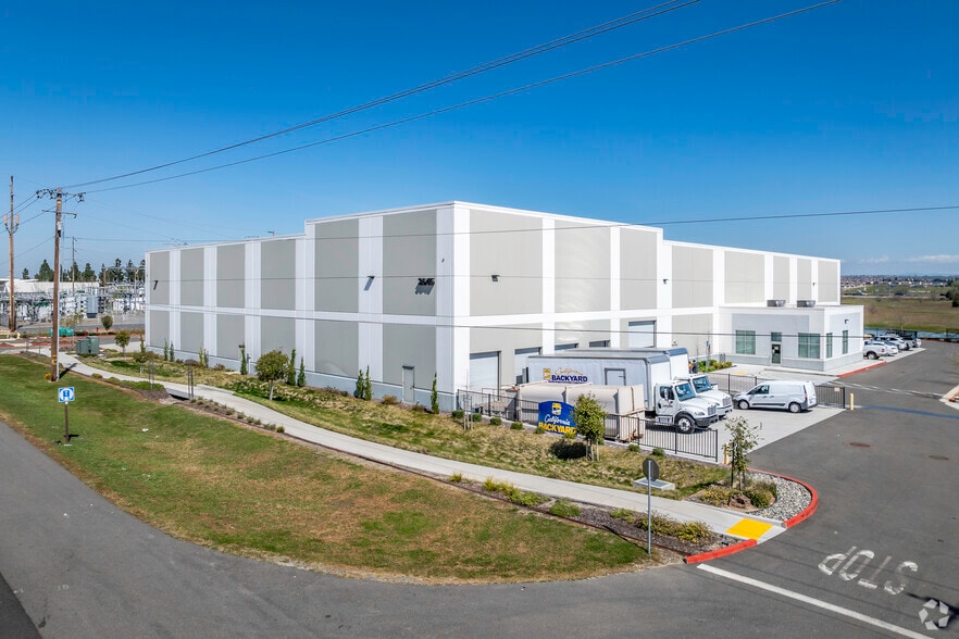 Primary Photo Of 3645 Industrial Ave, Rocklin Distribution For Lease