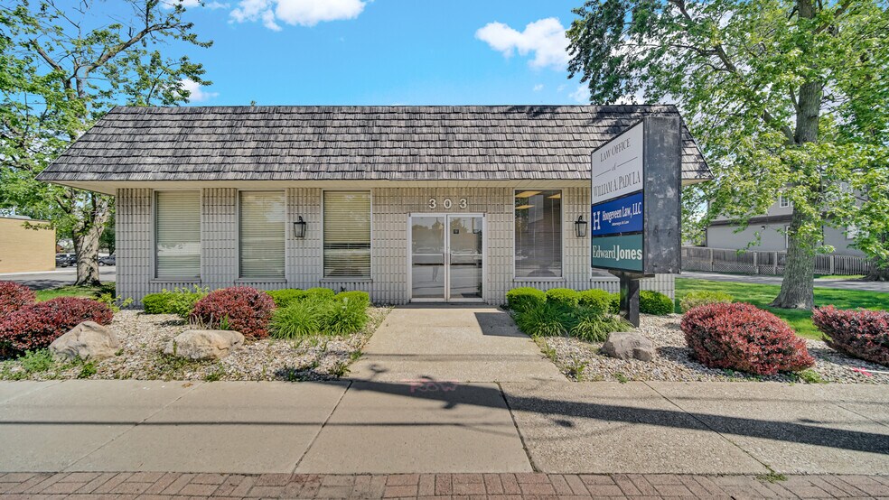 More Photos Of 303 Ridge Rd, Munster Office For Sale